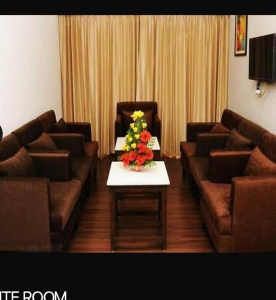 Hotel-S-Park Khammam Экстерьер фото
