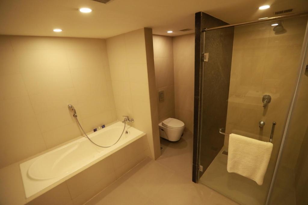 Hotel-S-Park Khammam Экстерьер фото